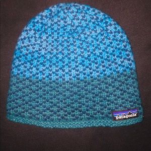 Patagonia Signature Crochet Beanie